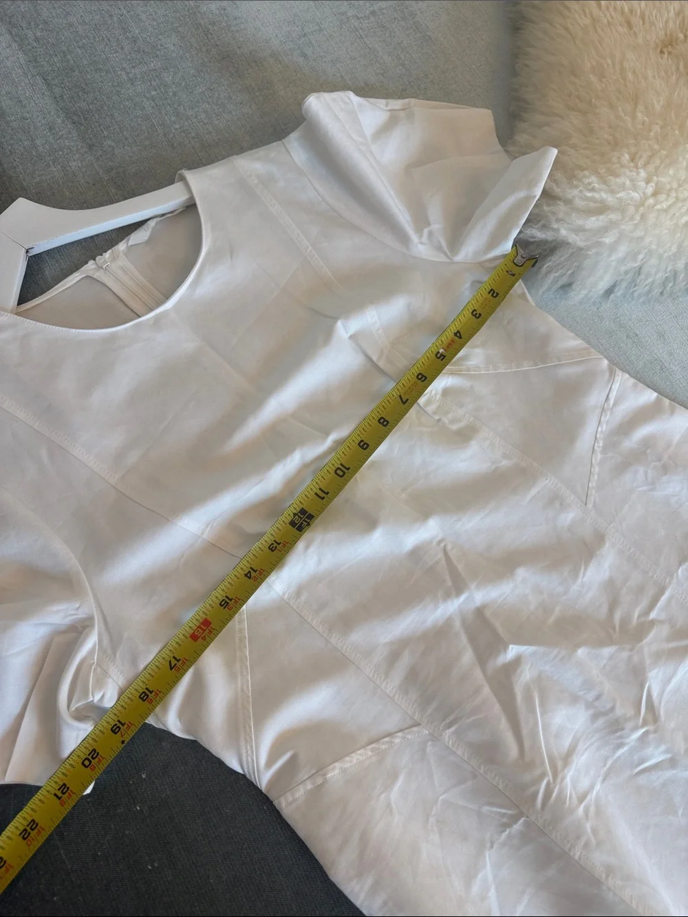 NWOT  ZARA WOMAN COLLECTION White Puff-Sleeve Midi Dress SIZE L